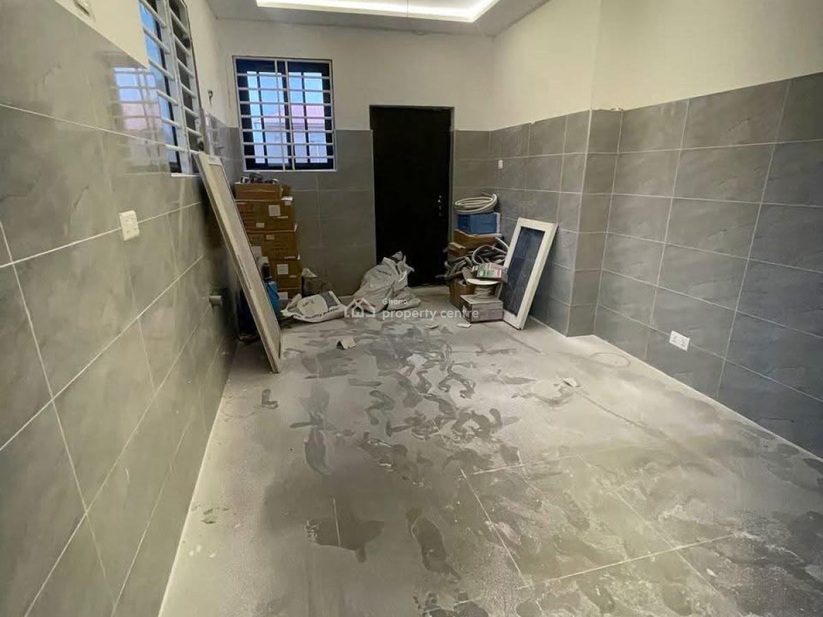 Executive 4 Bedroom, Spintex, Accra, House for Sale