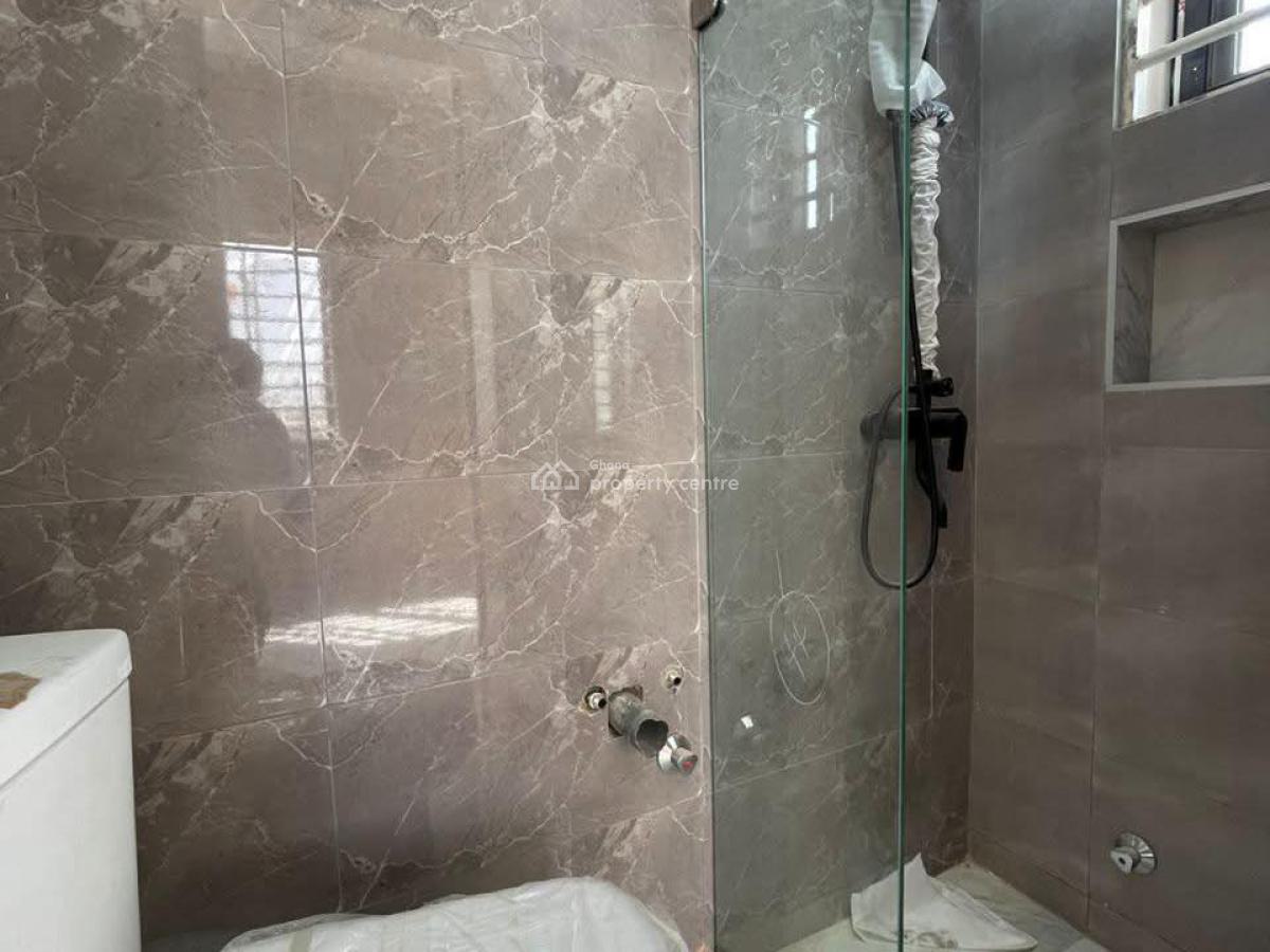 Executive 4 Bedroom, Spintex, Accra, House for Sale