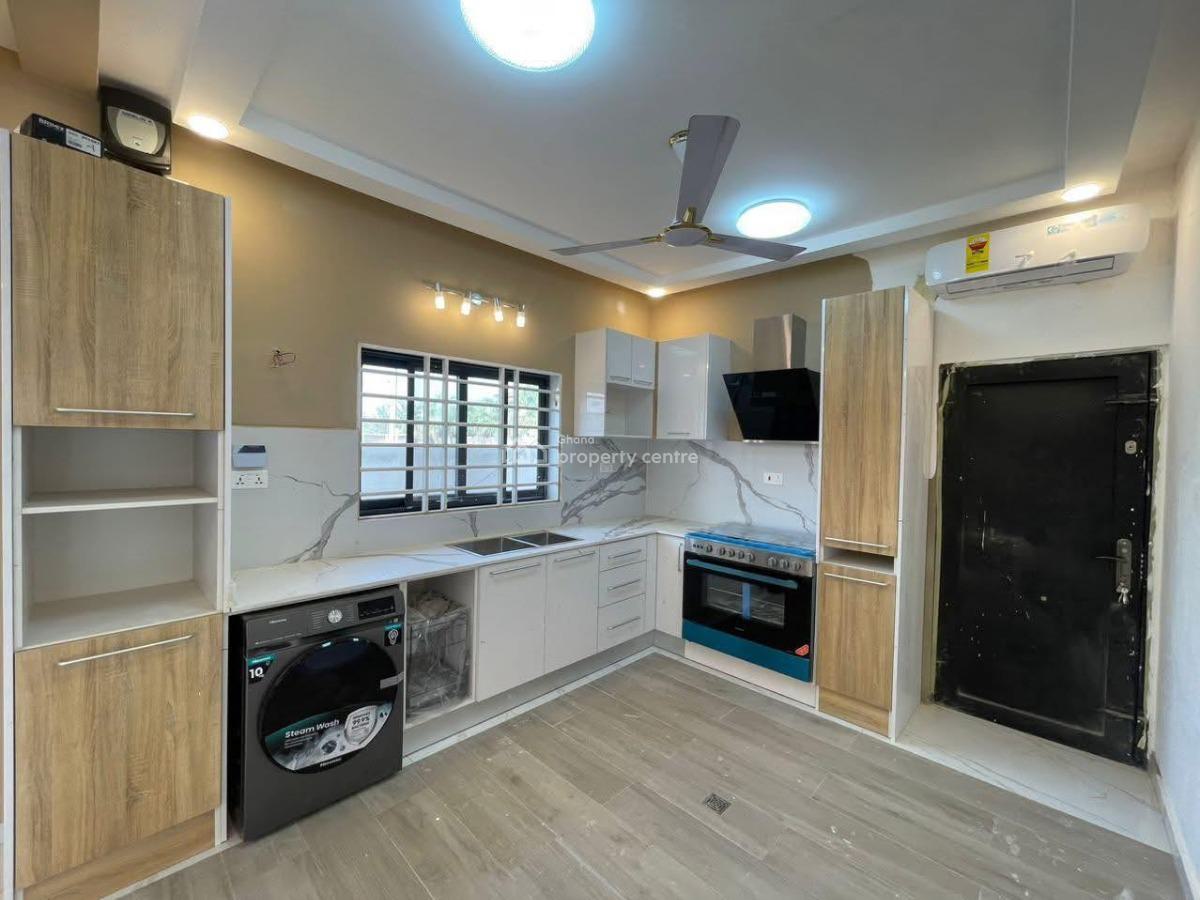 Executive 4 Bedroom, Spintex, Accra, House for Sale