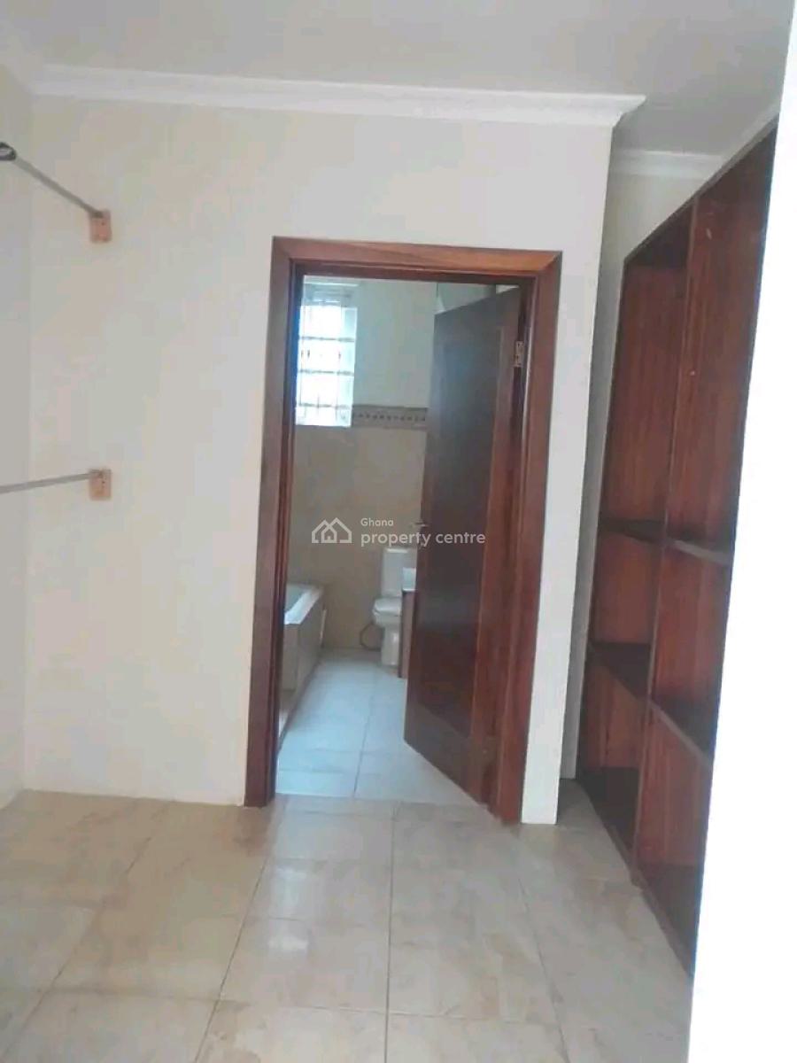 Executive 4-bedroom Duplex House @ Burma Hill, Burna Hill, East Airport, Airport Residential Area, Accra, Apartment for Rent
