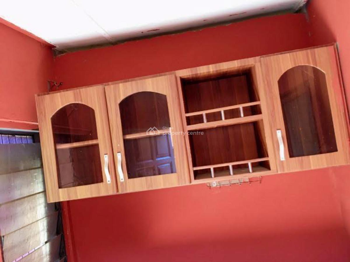 Nice Single Room S/c, Labone Girls School Area, North Labone, Accra, Single Room Self Contained for Rent