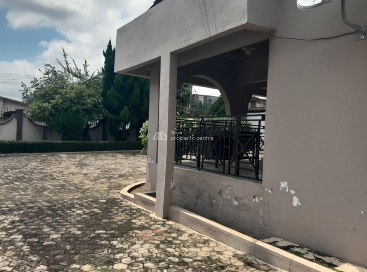 3 Bedrooms, Ayeduase, Knust., Kumasi Metropolitan, Ashanti, House for Sale