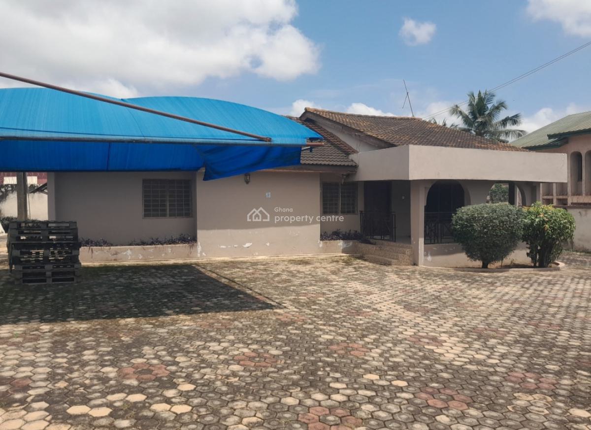 3 Bedrooms, Ayeduase, Knust., Kumasi Metropolitan, Ashanti, House for Sale