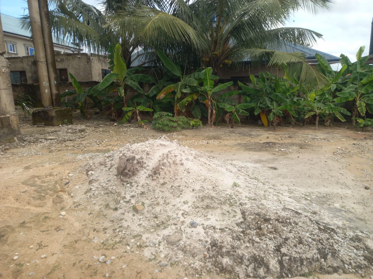 6 Apartments/ Flats., Duase,  Near Buokrom/ Kumasi Airport., Kumasi Metropolitan, Ashanti, Apartment for Sale