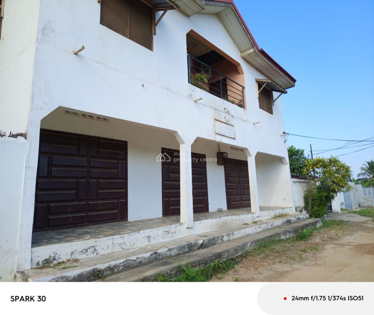 5 Bedroom + 2 Bedroom Outhouse + 3 Shops on 2 Plots, Sonitra Route, Ga West Municipal, Accra, House for Sale