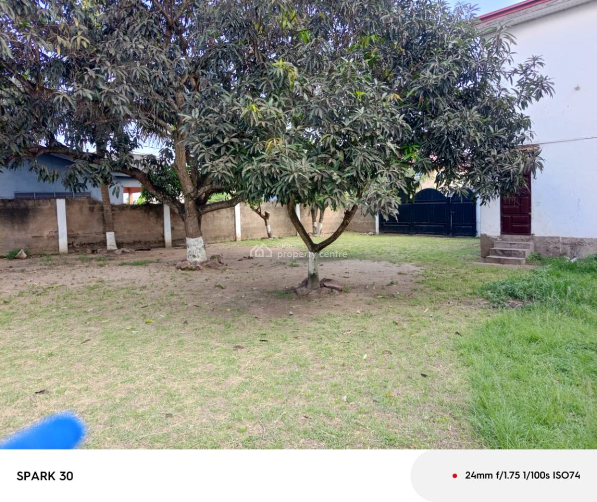 5 Bedroom + 2 Bedroom Outhouse + 3 Shops on 2 Plots, Sonitra Route, Ga West Municipal, Accra, House for Sale