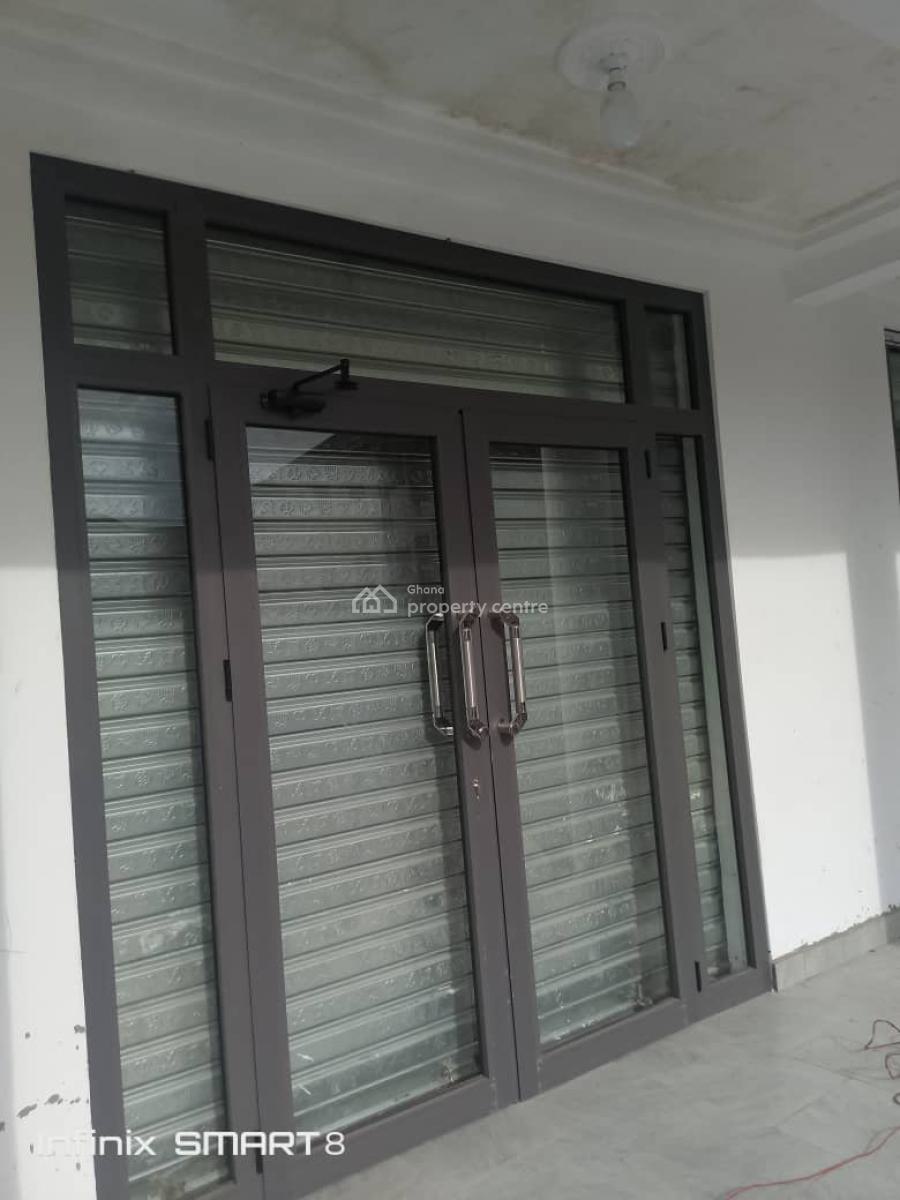 Commercial  Property, Tse Goil Filling Station, Tse Addo, Accra, Shop for Rent