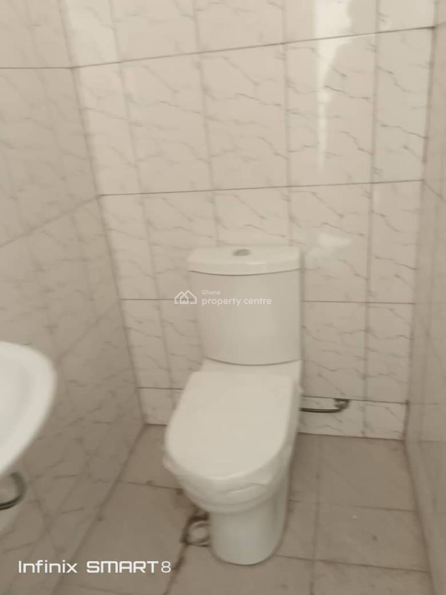 Commercial  Property, Tse Goil Filling Station, Tse Addo, Accra, Shop for Rent