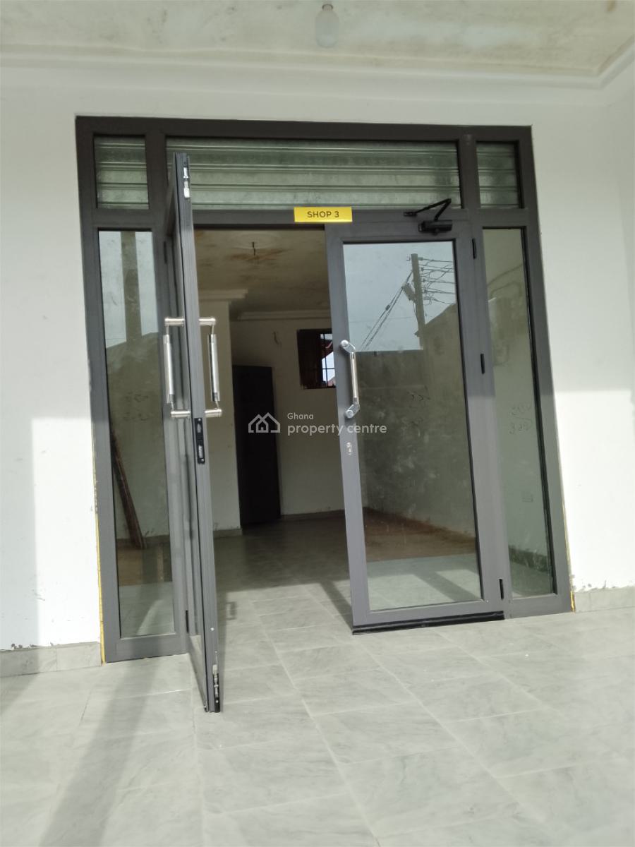 Commercial  Property, Tse Goil Filling Station, Tse Addo, Accra, Shop for Rent
