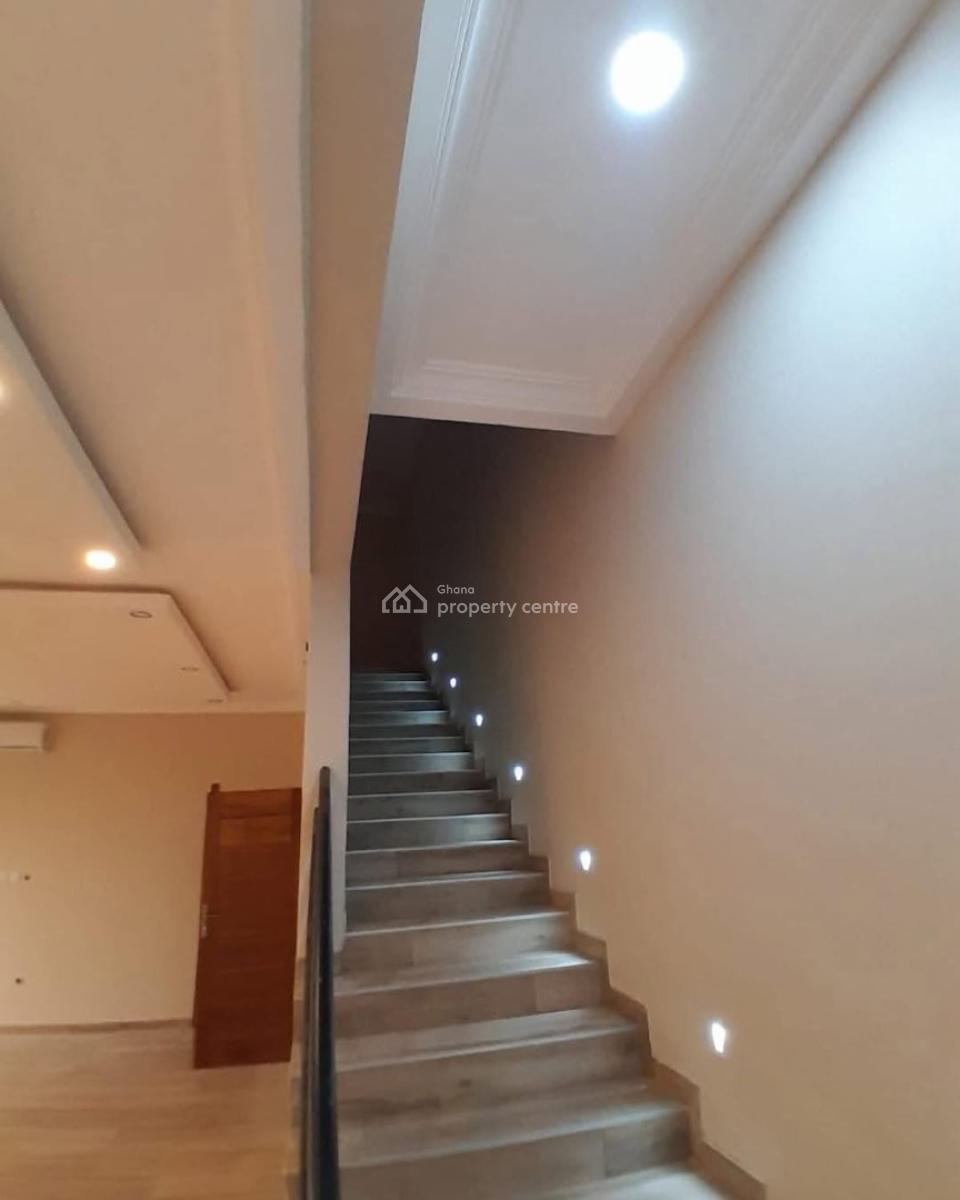Executive 3-bedroom, Adjiringanor, East Legon, Accra, Townhouse for Rent