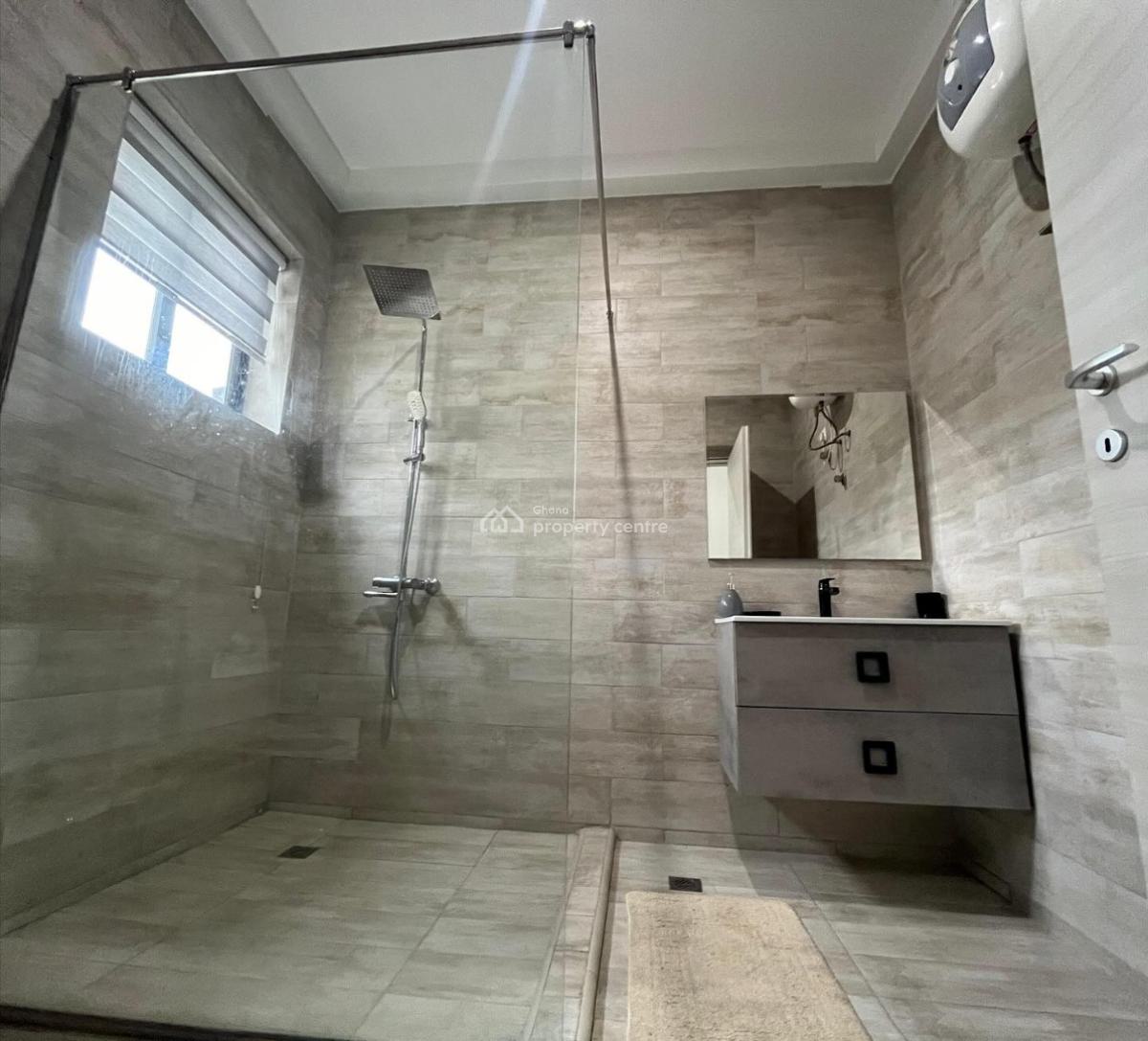 Executive Unfurnished 4 Bedrooms, East Legon, Accra, House for Rent