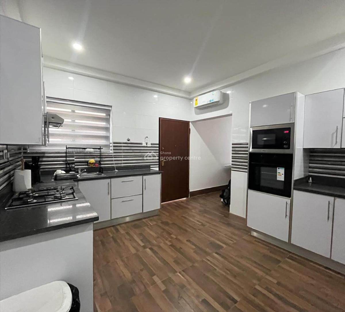 Executive Unfurnished 4 Bedrooms, East Legon, Accra, House for Rent
