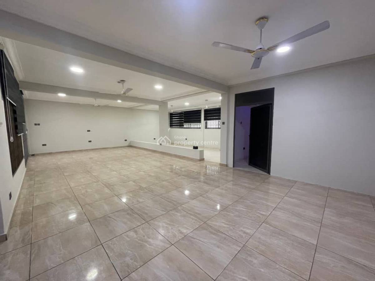 Commercial / Residential 6-bedroom House + 2 Bqs, North Ridge, Accra, House for Rent