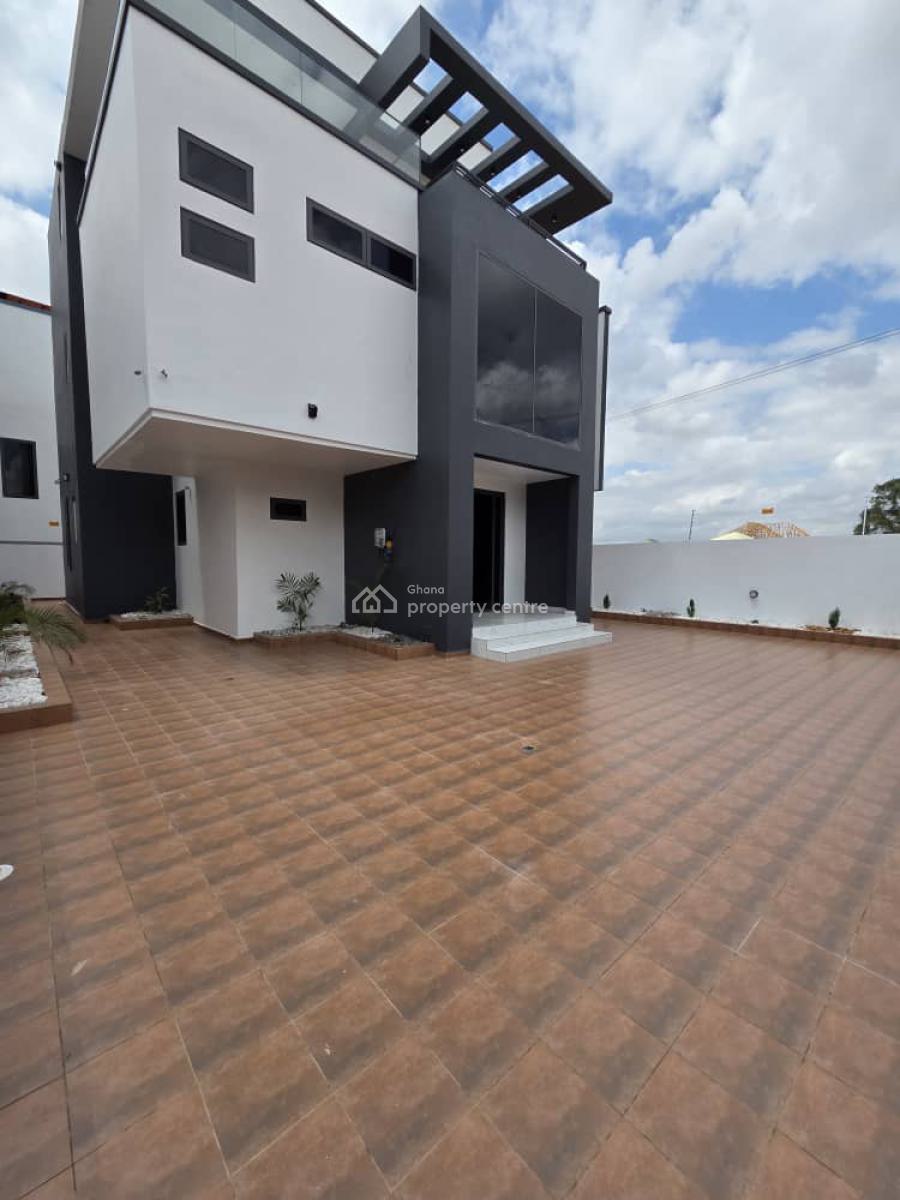 Luxury Homes with Modern Features  Lakeside Estate, Lakeside Estate, Adenta Municipal, Accra, Detached Duplex for Sale
