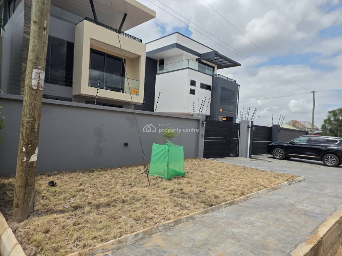Luxury Homes with Modern Features  Lakeside Estate, Lakeside Estate, Adenta Municipal, Accra, Detached Duplex for Sale