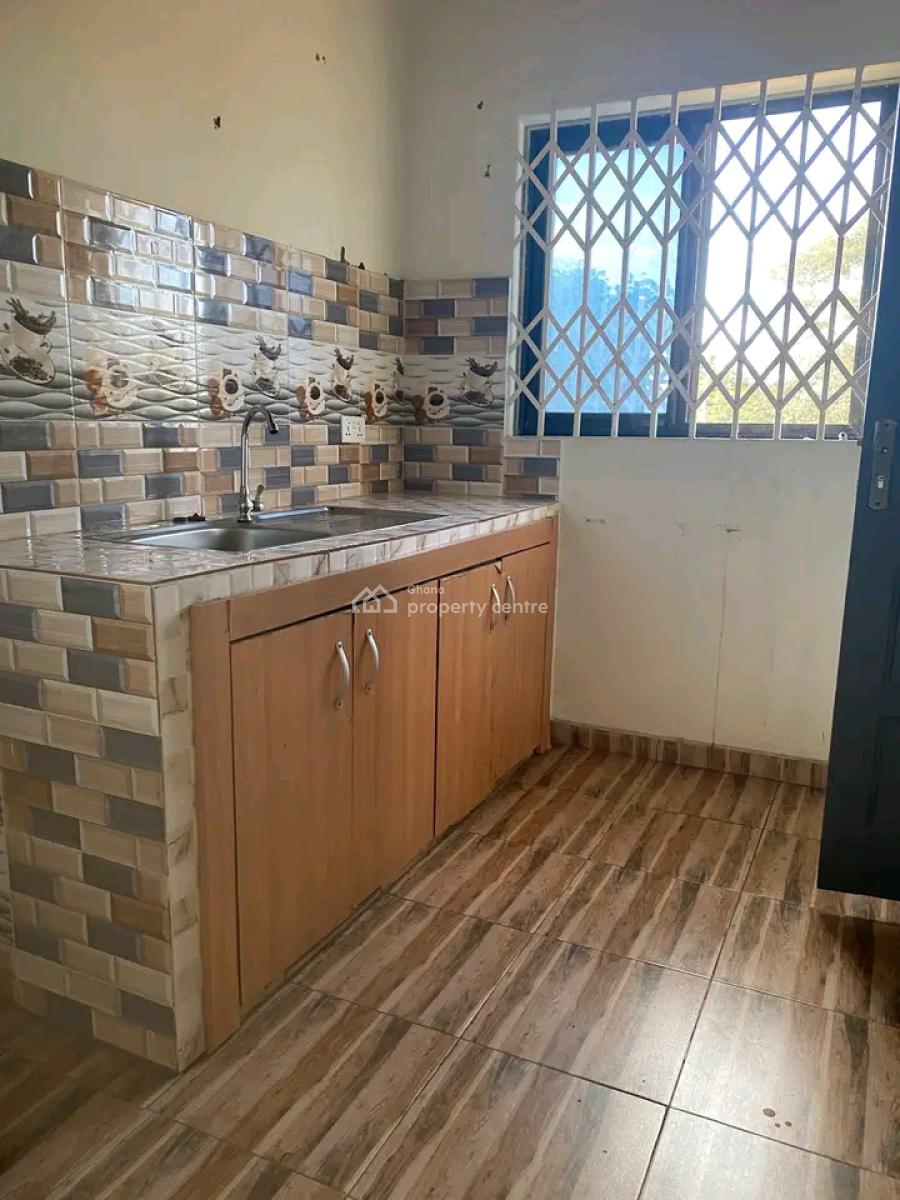Executive Chamber and Hall Apartment @ Labone, North Labone, Accra, Apartment for Rent