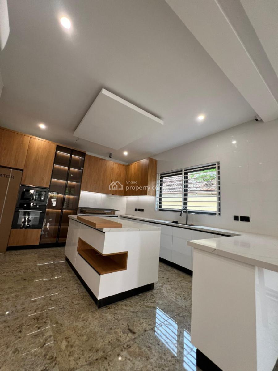Executive 5-bedroom Townhouse @ East Legon, East Legon, Accra, House for Sale