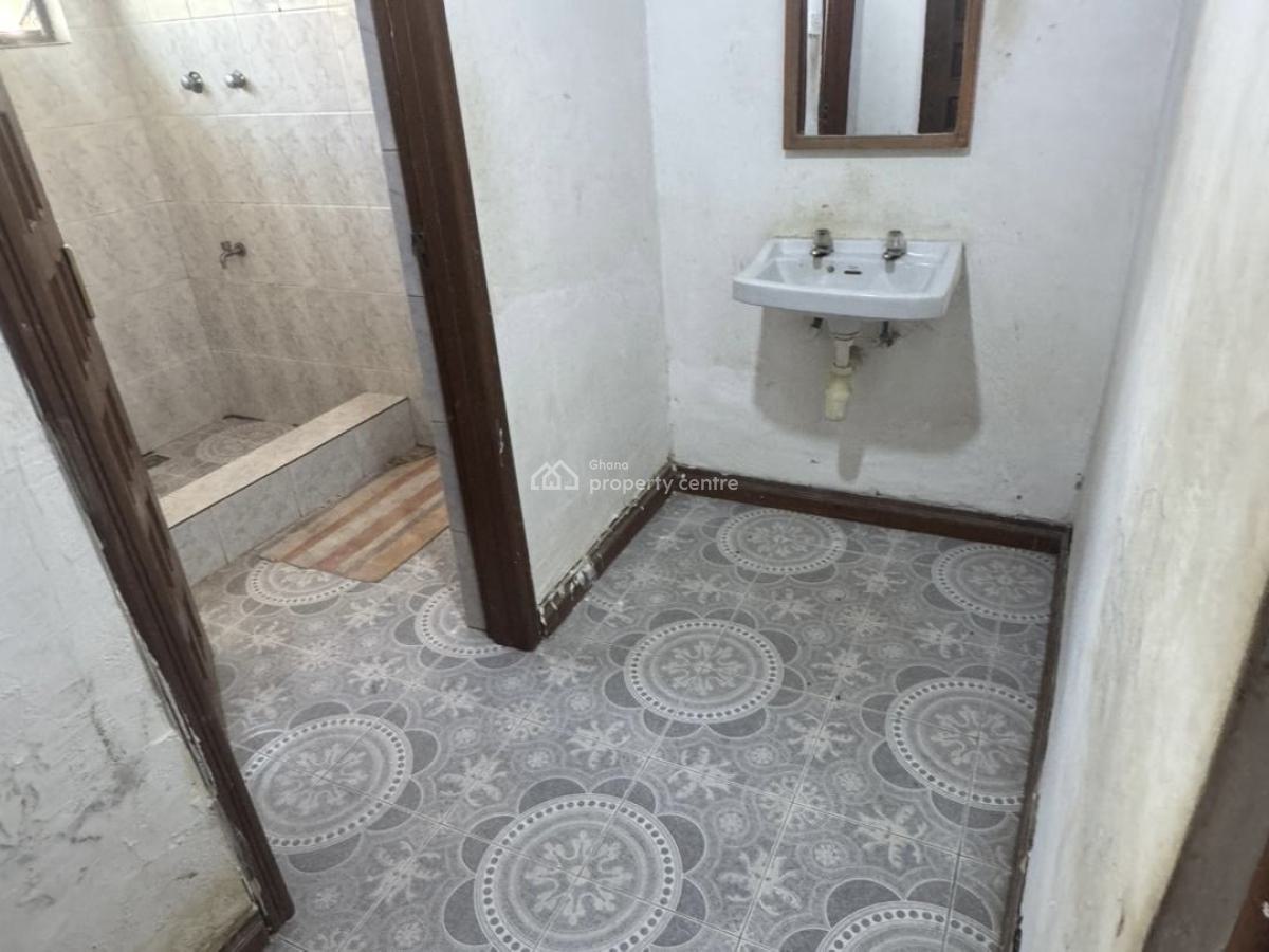 3 Bedrooms at Mile7 T Junction, Mile7, Achimota, Accra, Detached Bungalow for Rent
