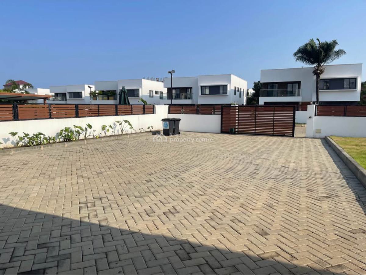 Detached 4 Bedroom Duplex with Staff Quarters in a Gated Community, Mahama Road, East Airport, Airport Residential Area, Accra, Detached Duplex for Rent