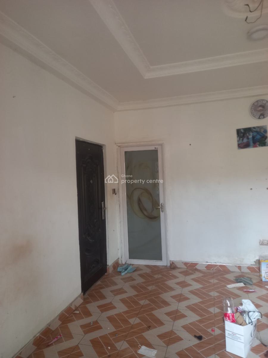 1 Bedroom Self Contain, Kenyasi Adwumam, Motei., Kumasi Metropolitan, Ashanti, Single Room Self Contained for Rent