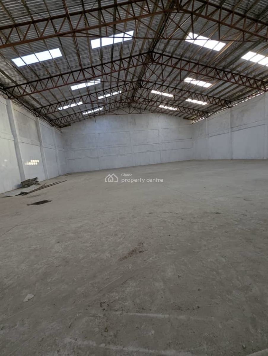 800 Sqm of Warehouse, Abeka Road, Tesano, Accra, Warehouse for Rent