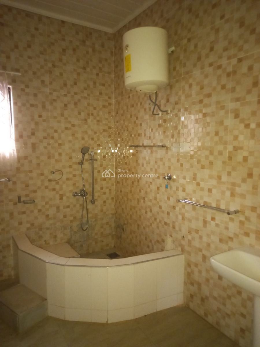 4 Bedrooms House, Apromoase, on Tech Ejisu Road, Kumasi Metropolitan, Ashanti, House for Rent