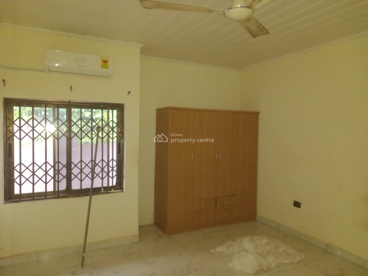 4 Bedrooms House, Apromoase, on Tech Ejisu Road, Kumasi Metropolitan, Ashanti, House for Rent