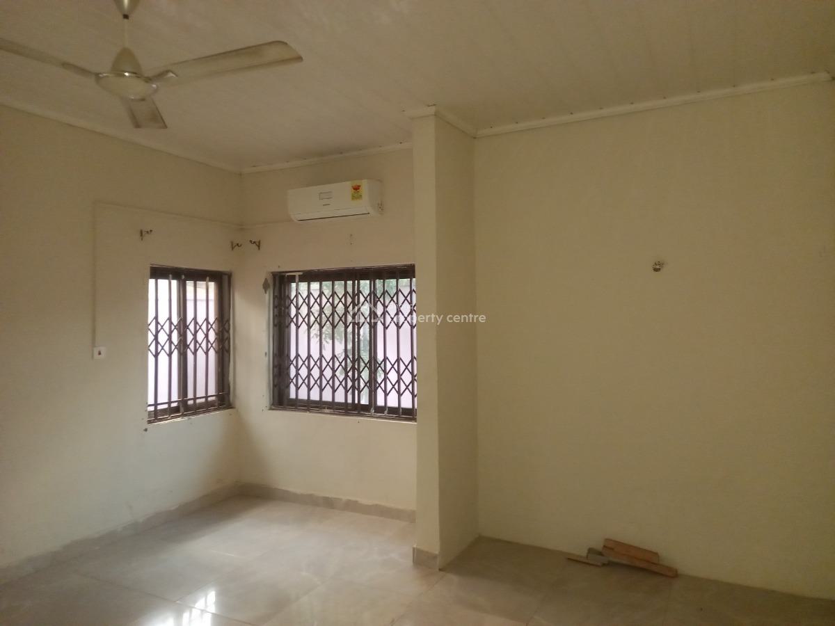 4 Bedrooms House, Apromoase, on Tech Ejisu Road, Kumasi Metropolitan, Ashanti, House for Rent
