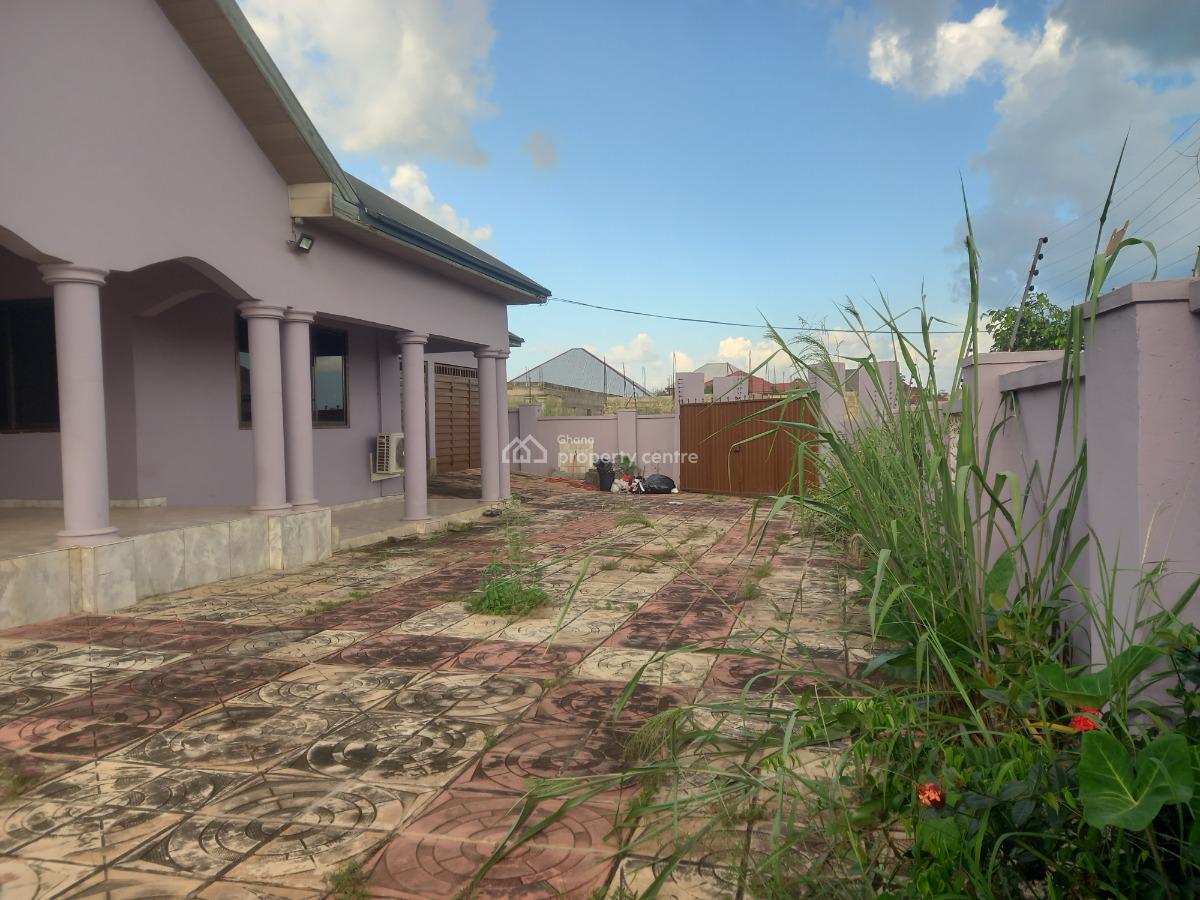 4 Bedrooms House, Apromoase, on Tech Ejisu Road, Kumasi Metropolitan, Ashanti, House for Rent