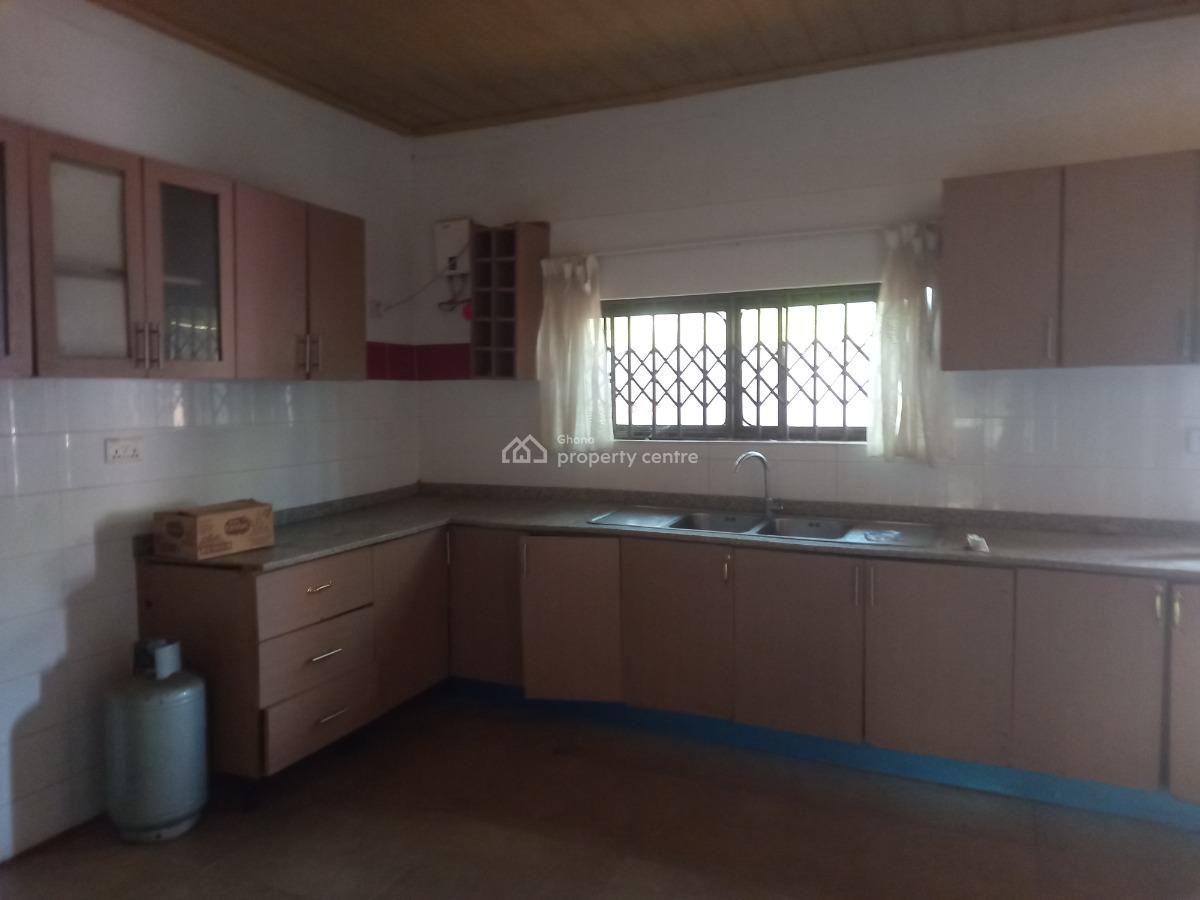 4 Bedrooms House, Apromoase, on Tech Ejisu Road, Kumasi Metropolitan, Ashanti, House for Rent