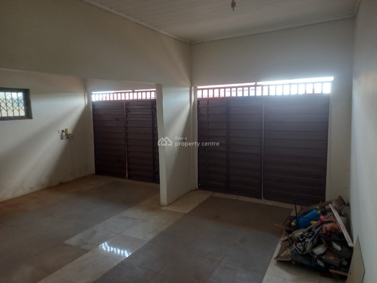 4 Bedrooms House, Apromoase, on Tech Ejisu Road, Kumasi Metropolitan, Ashanti, House for Rent