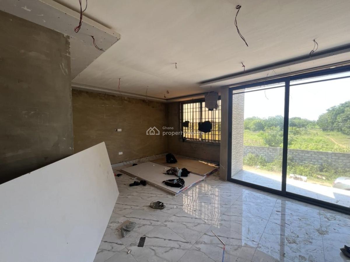 3 Bedrooms, Trade Fair, Tse Addo to Bush Road, La (labadi), La Dade Kotopon Municipal, Accra, Detached Duplex for Sale