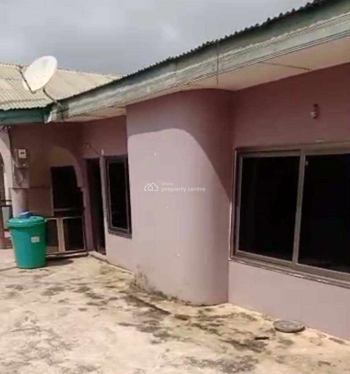 3 Bedrooms Apartment, Kenyasi, Near Buokrom/ Kumasi Airport, Kumasi Metropolitan, Ashanti, Apartment for Rent