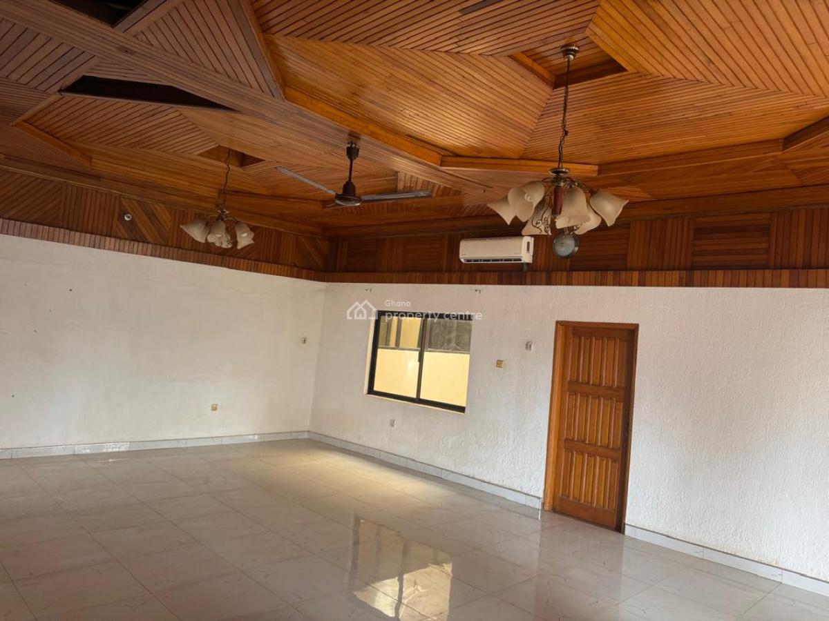 6 Bedroom Property, Daban New Site, Kumasi Metropolitan, Ashanti, House for Sale