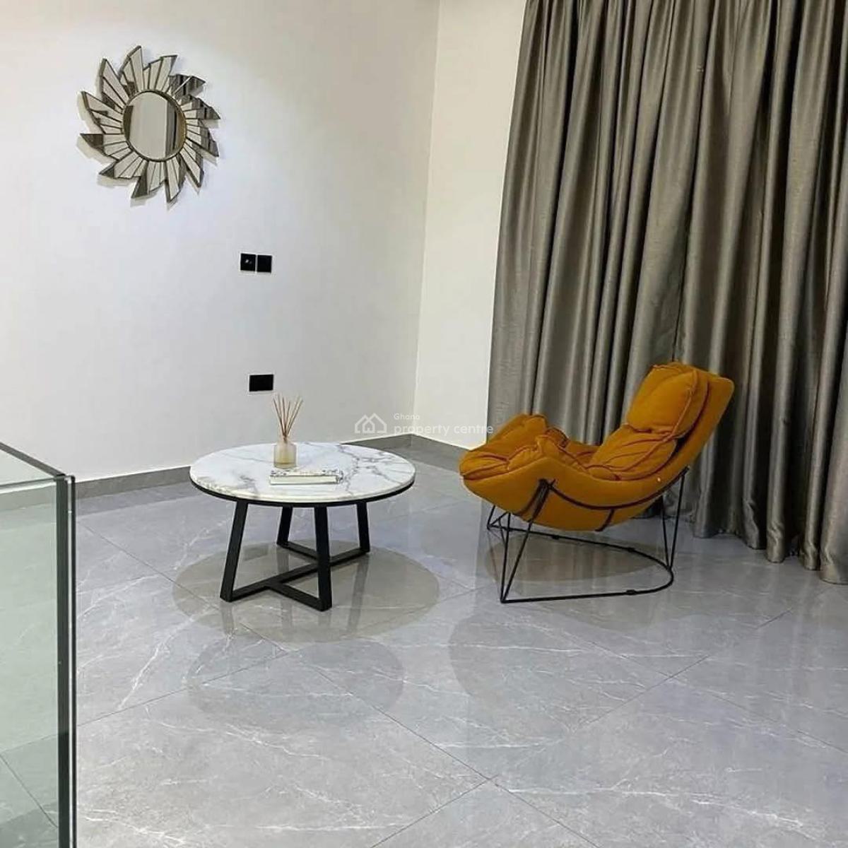 Executive Furnished 4-bedroom, Cantonments, Accra, Townhouse for Rent