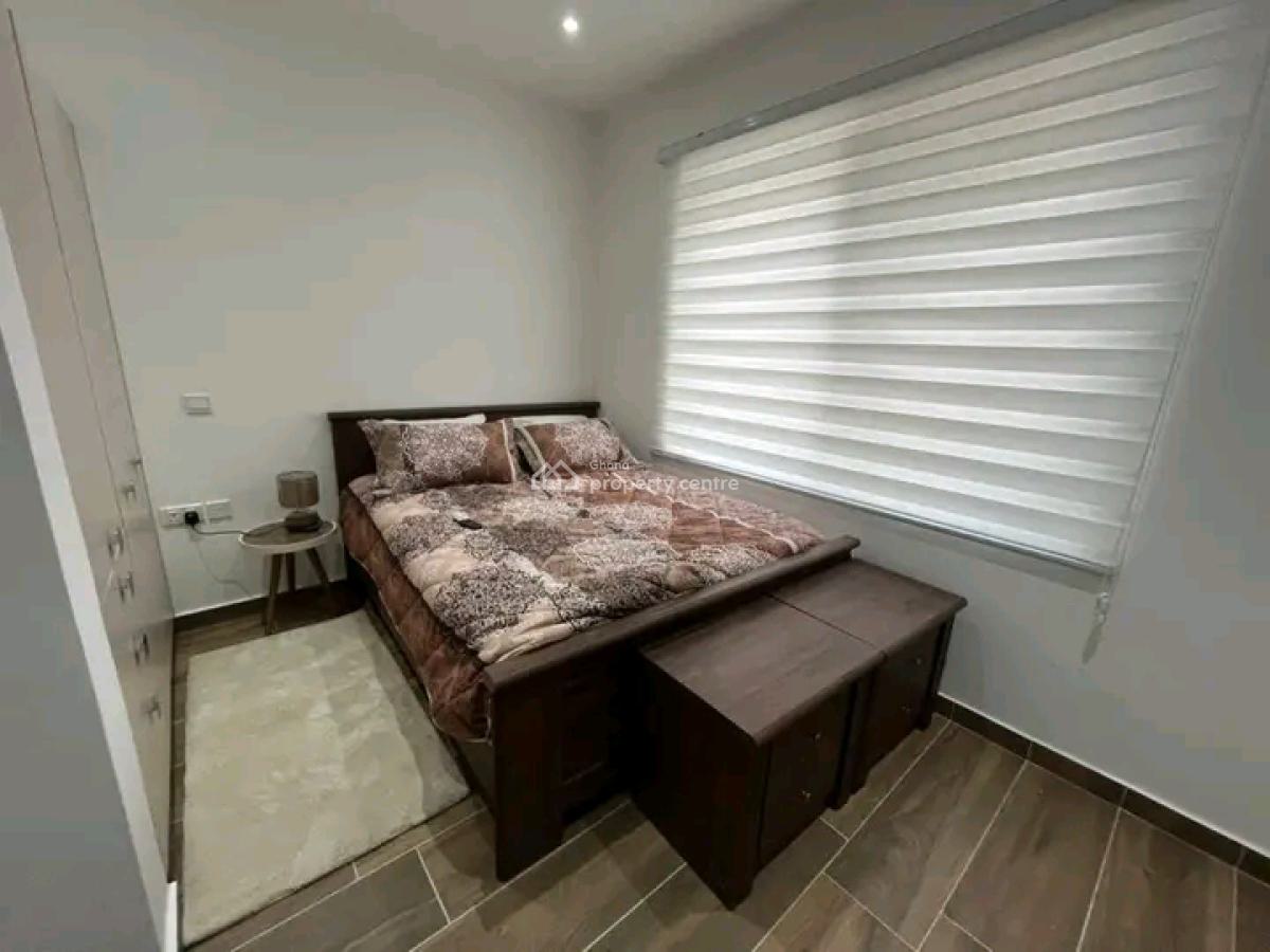 2 Bedroom Apartment in a Prime Location, Cantonments, Accra, Apartment for Rent