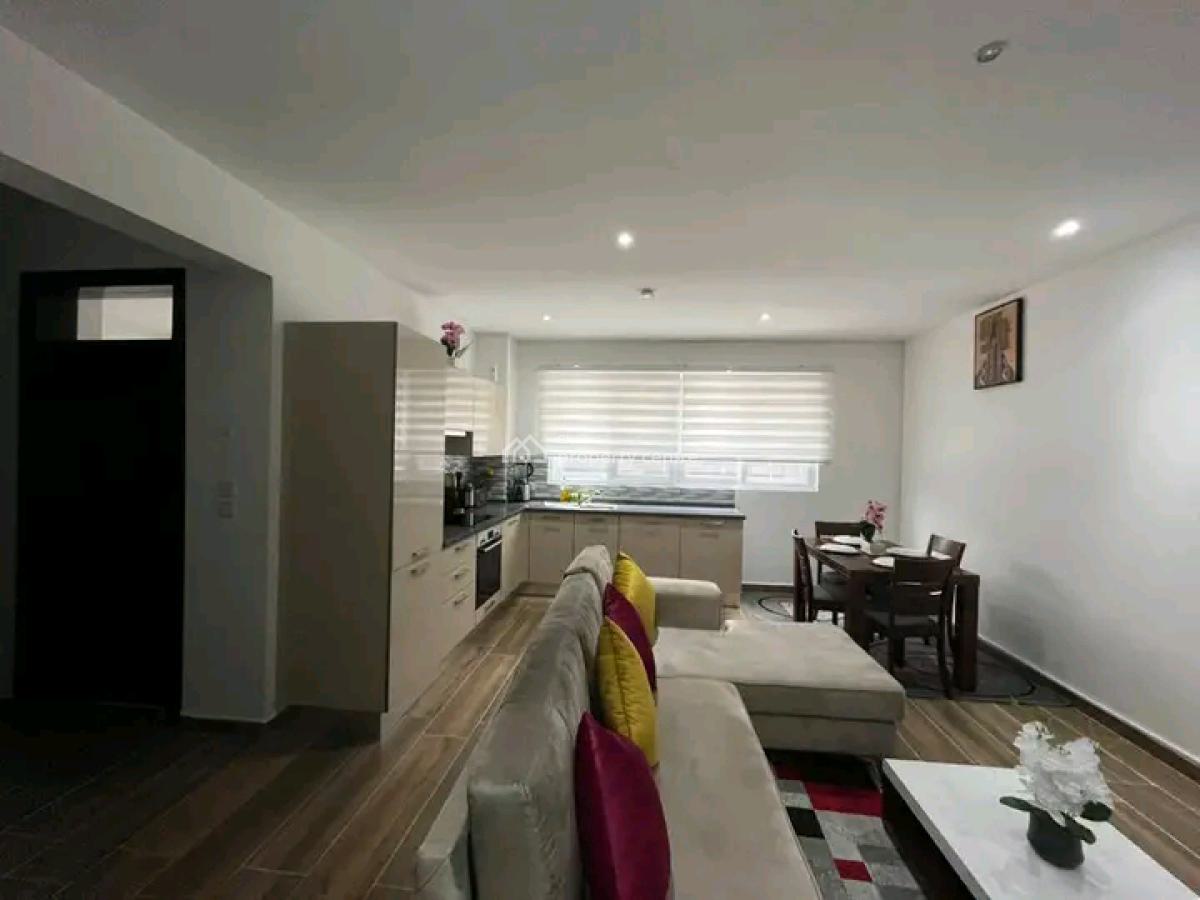 2 Bedroom Apartment in a Prime Location, Cantonments, Accra, Apartment for Rent