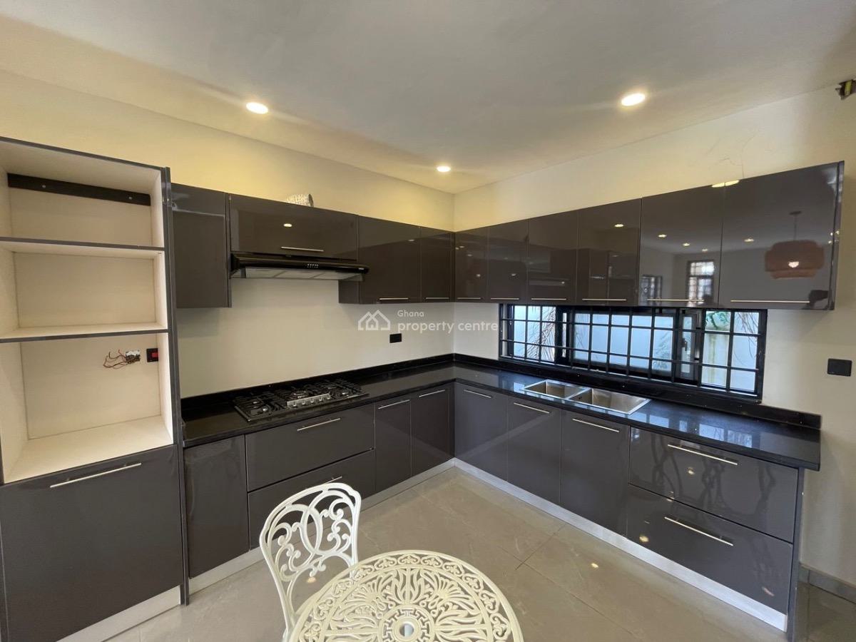 3 Bedrooms, Amasaman China Mall, Ga West Municipal, Accra, Detached Bungalow for Sale