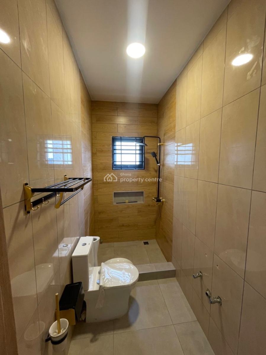 3 Bedrooms, Amasaman China Mall, Ga West Municipal, Accra, Detached Bungalow for Sale