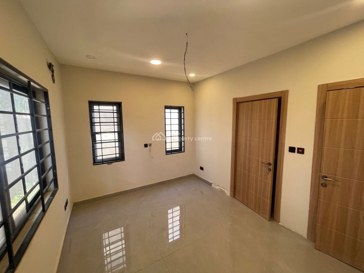 3 Bedrooms, Amasaman China Mall, Ga West Municipal, Accra, Detached Bungalow for Sale