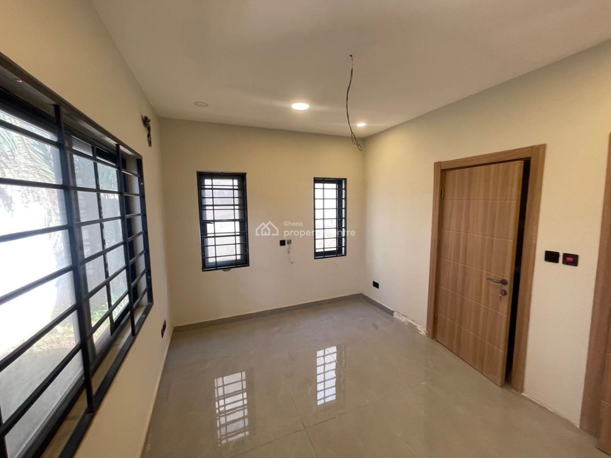 3 Bedrooms, Amasaman China Mall, Ga West Municipal, Accra, Detached Bungalow for Sale