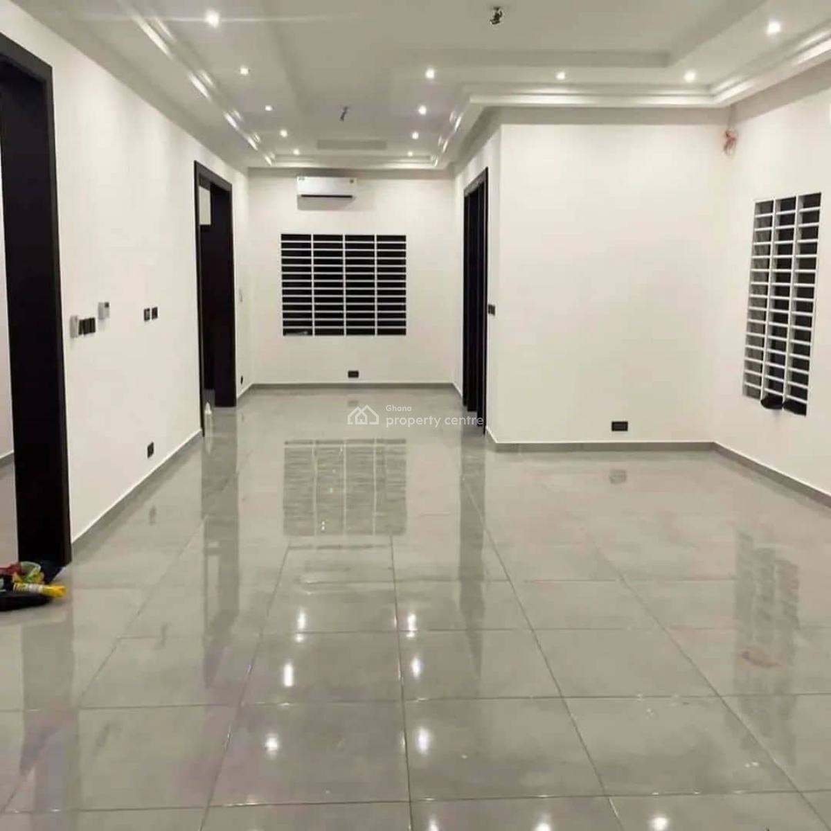 Spacious 3-bedroom House, Kwabenya, Ga East Municipal, Accra, House for Sale