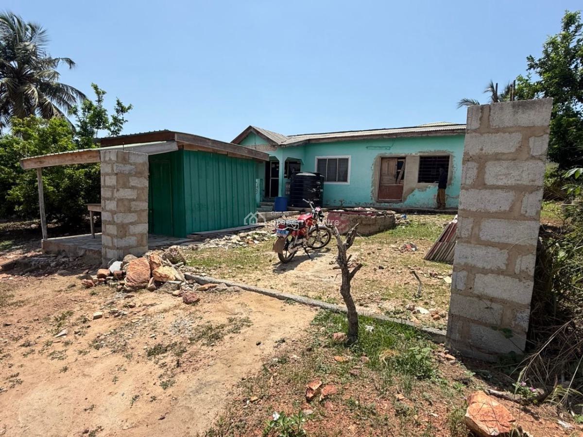 5 Bedrooms on 100 X 100 Land, Top Base, Gbawe, Ga South Municipal, Accra, House for Sale
