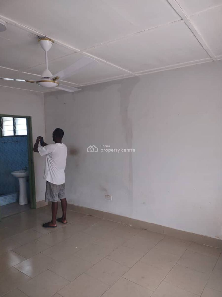 Titled Spacious, Near, Chamber & Hall Self Contain Walled House, Gbawe Top Base, Ga South Municipal, Accra, House for Sale