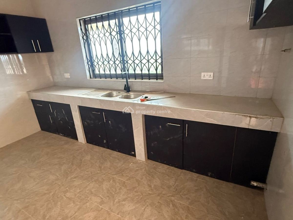 2 Bedrooms, Ablekuma Curve, Ablekuma South, Accra Metropolitan, Accra, Apartment for Rent