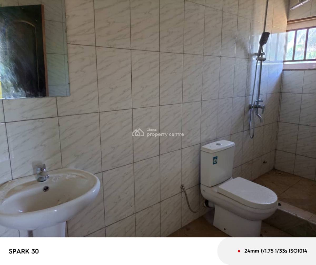 Titled & Executive 6 Master Bedrooms House, Gbawe Zero, Ga South Municipal, Accra, House for Sale