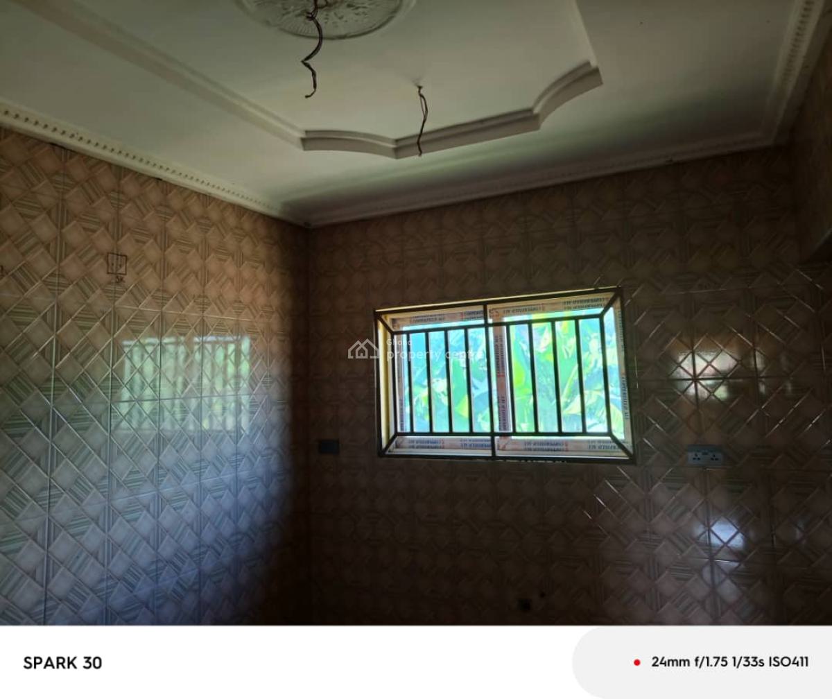 Titled & Executive 6 Master Bedrooms House, Gbawe Zero, Ga South Municipal, Accra, House for Sale