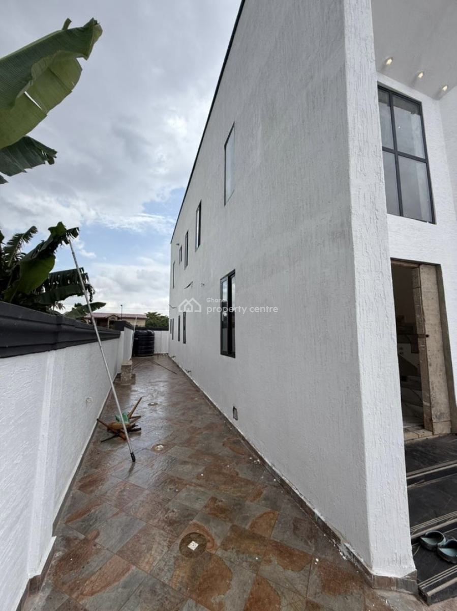 5 Bedrooms, Ssnit, Adenta Municipal, Accra, Detached Duplex for Sale