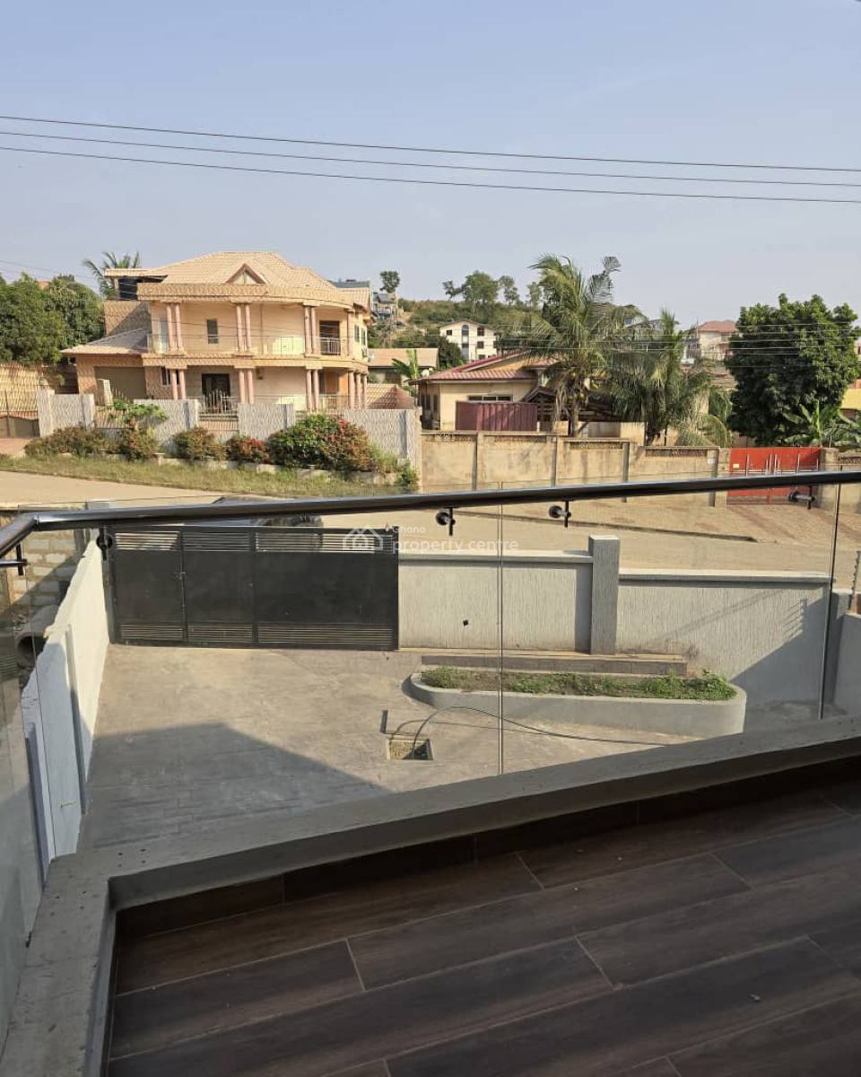 4-bedroom House @ Kwabenya, Kwabenya, Ga East Municipal, Accra, House for Sale