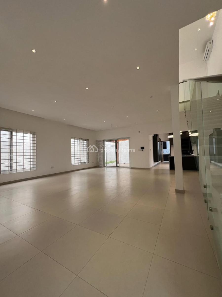 4.5 Bedroom House at Spintex, Spintex, Accra Metropolitan, Accra, House for Sale
